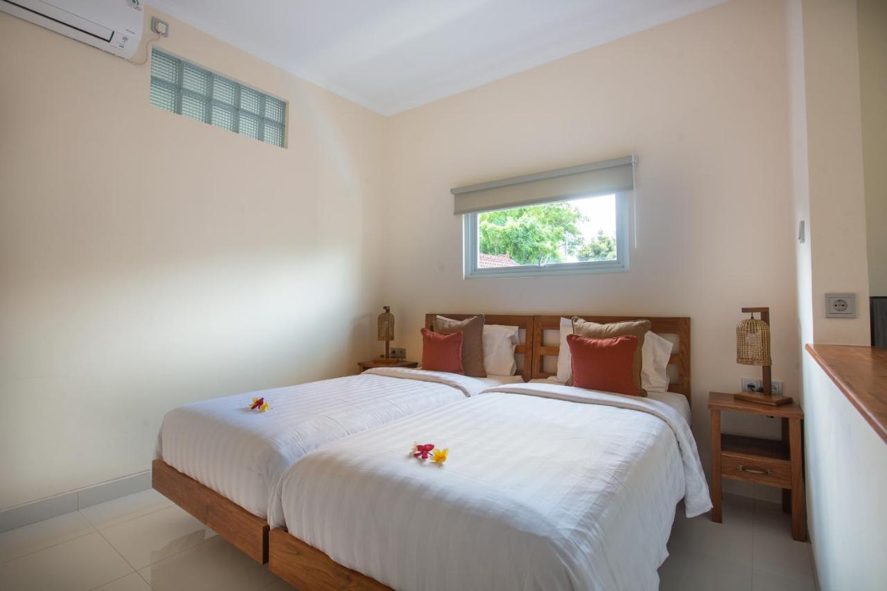 Donguri House Bali Bed and Breakfast Jimbaran Exteriör bild